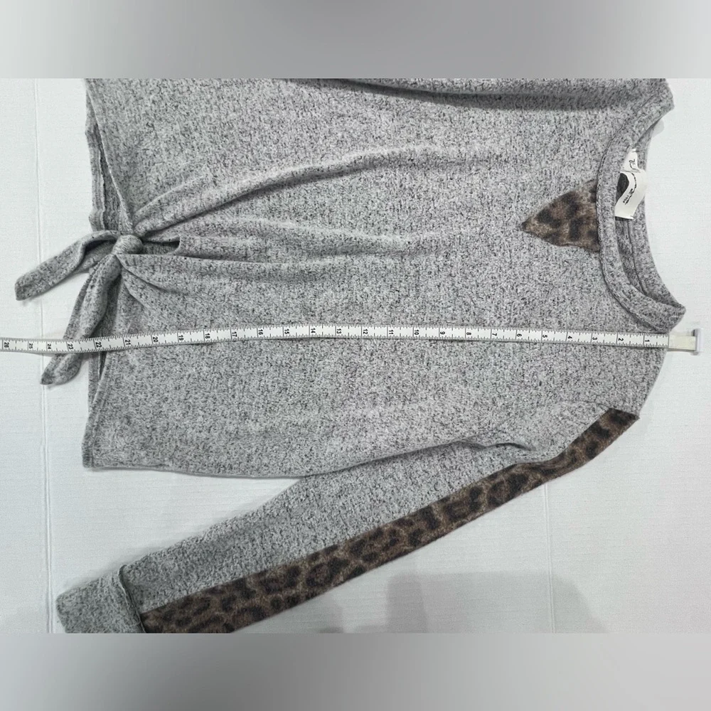 Vintage Havana super soft pullover top with leopard stripe down sleeves